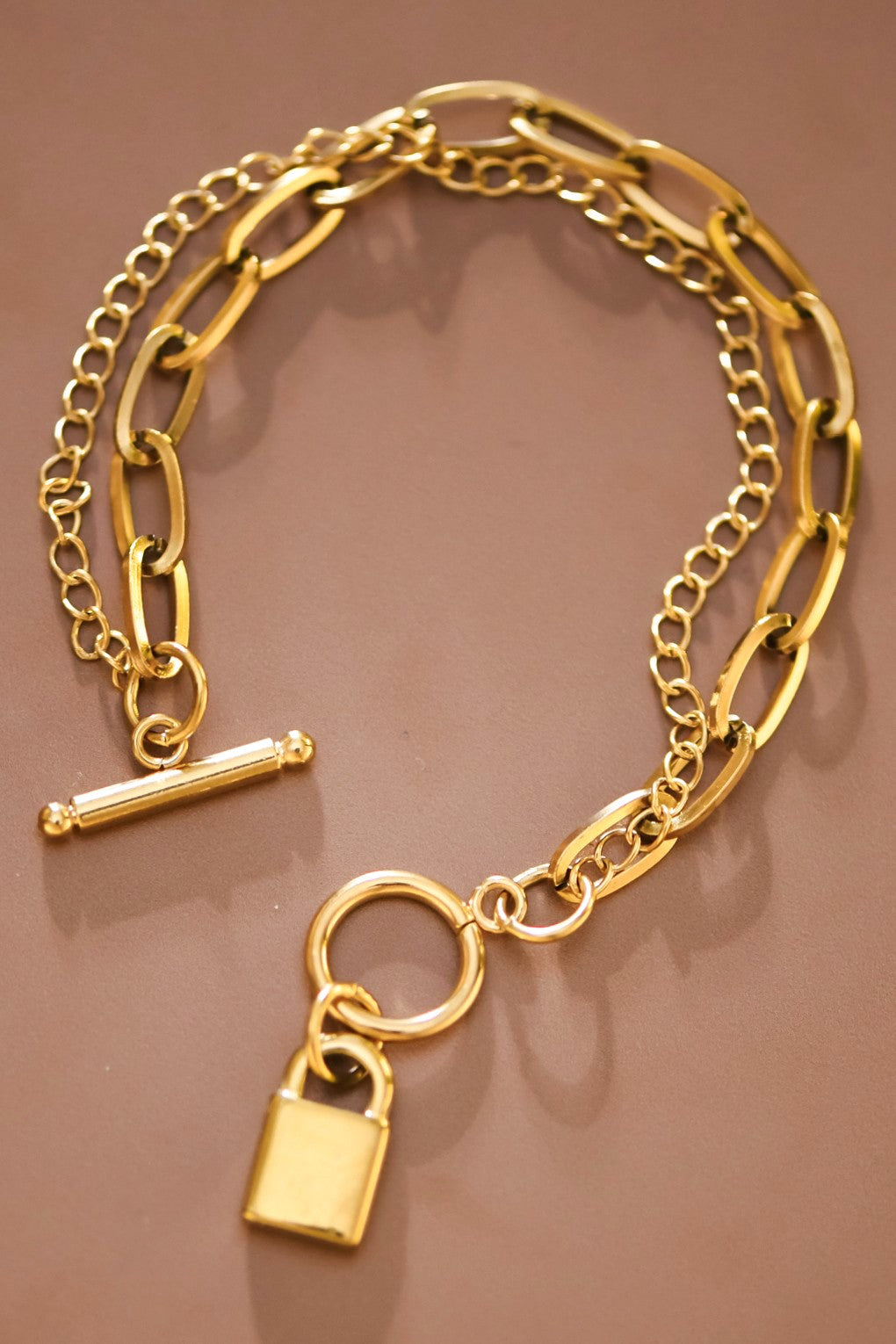 Chain Link Bracelet with Lock Charm.