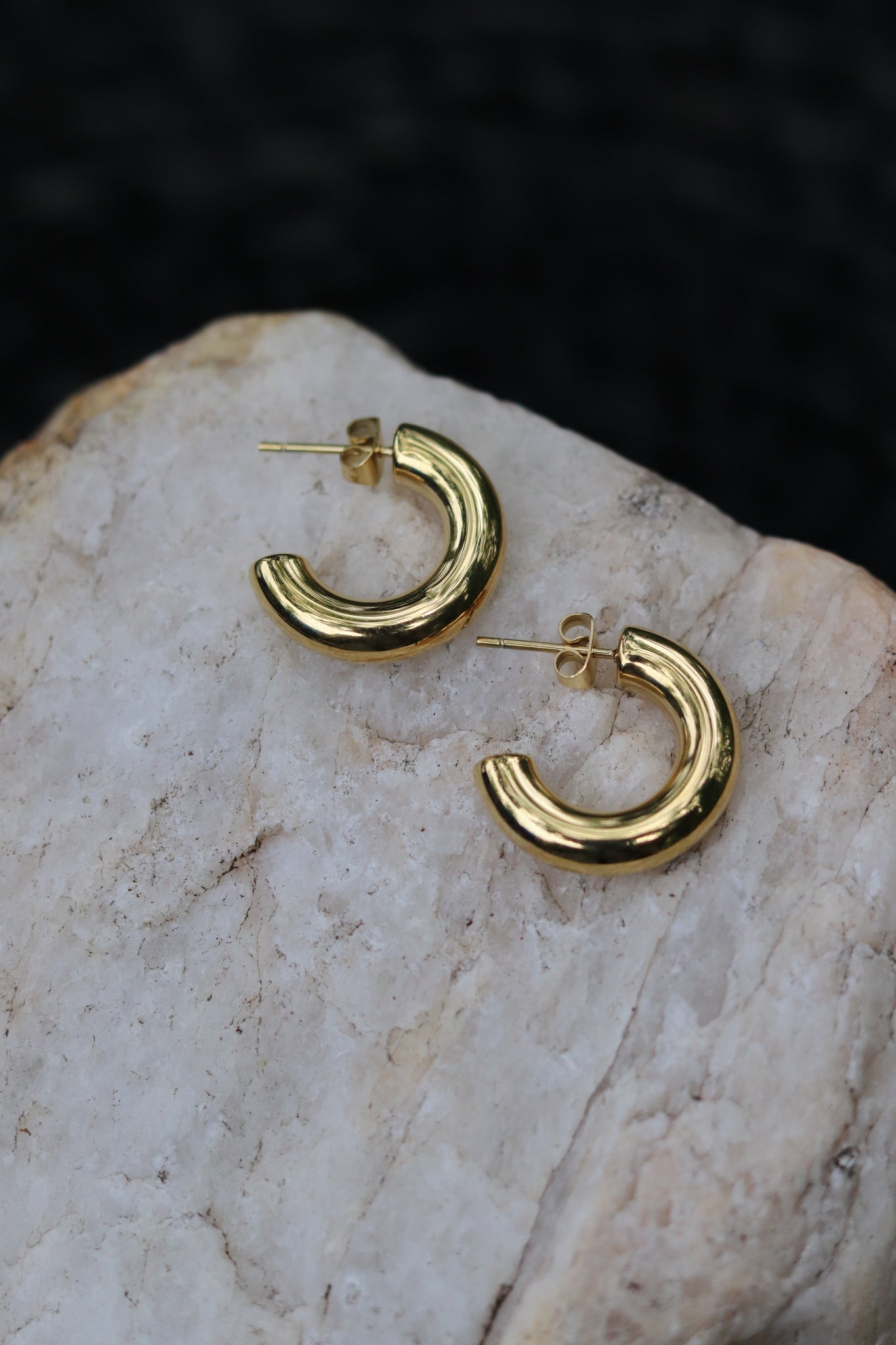 Mini Audrey Hoop earrings/ Gold