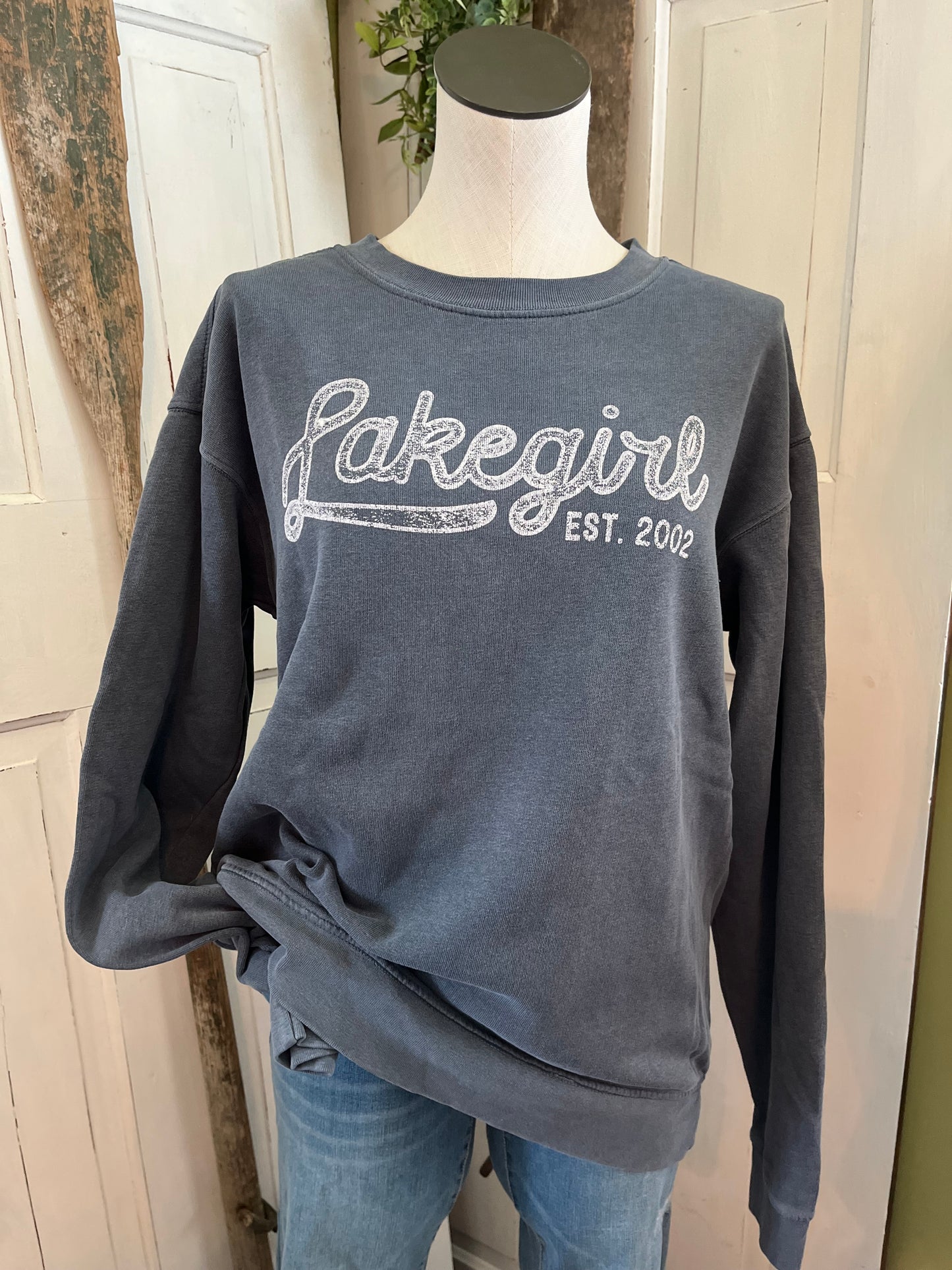 Lake Girl Fleece Crew