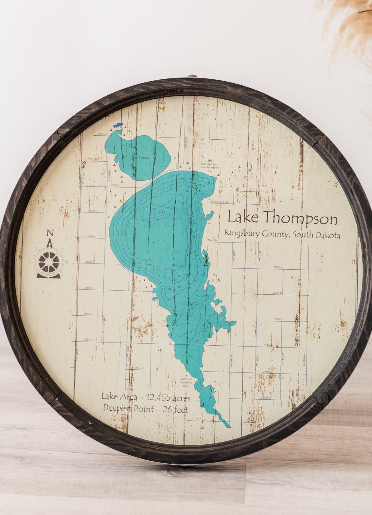 Lake Thompson Barrel End Map Sign