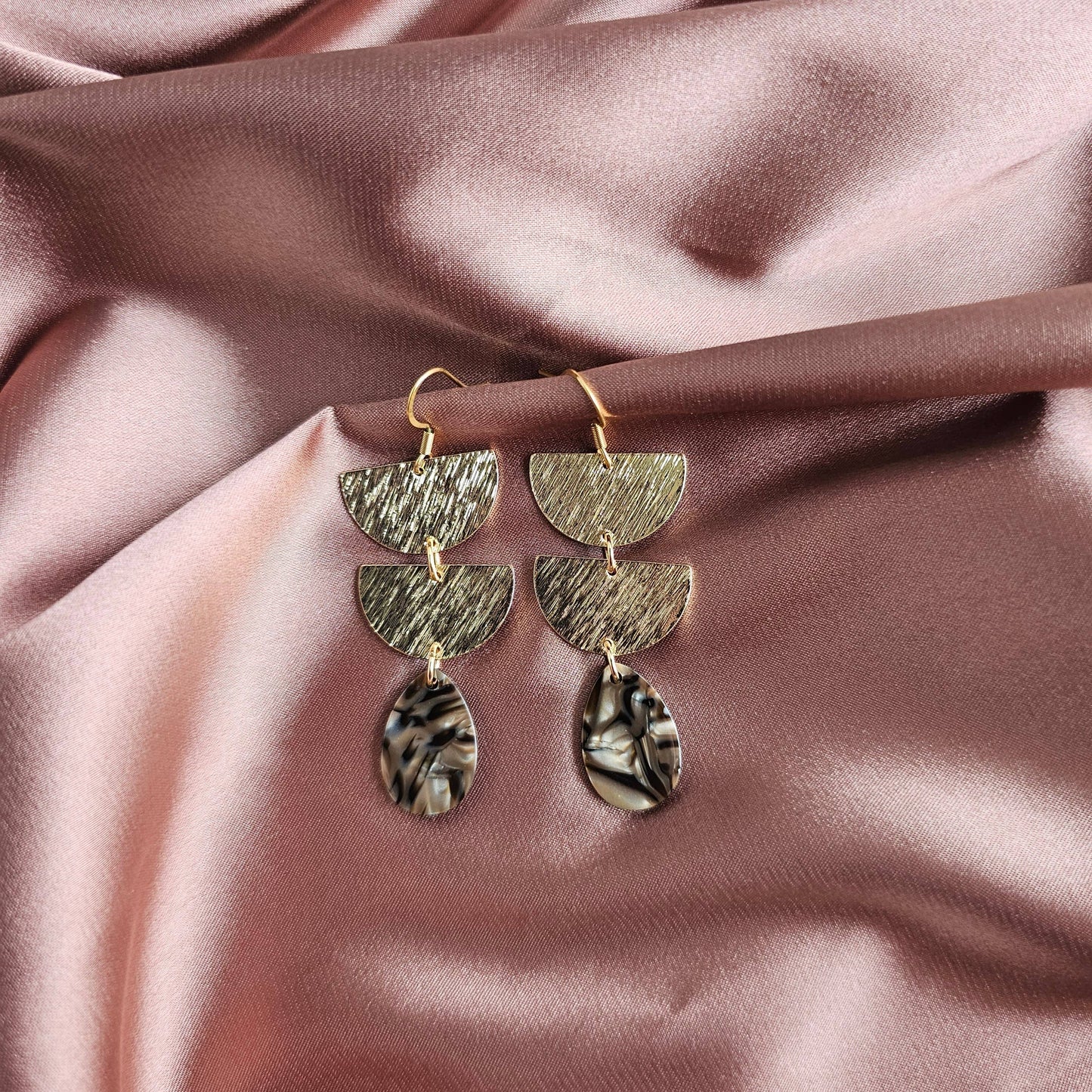 Aria Earrings - Brown Shimmer // Fall, Jewelry, Gifts