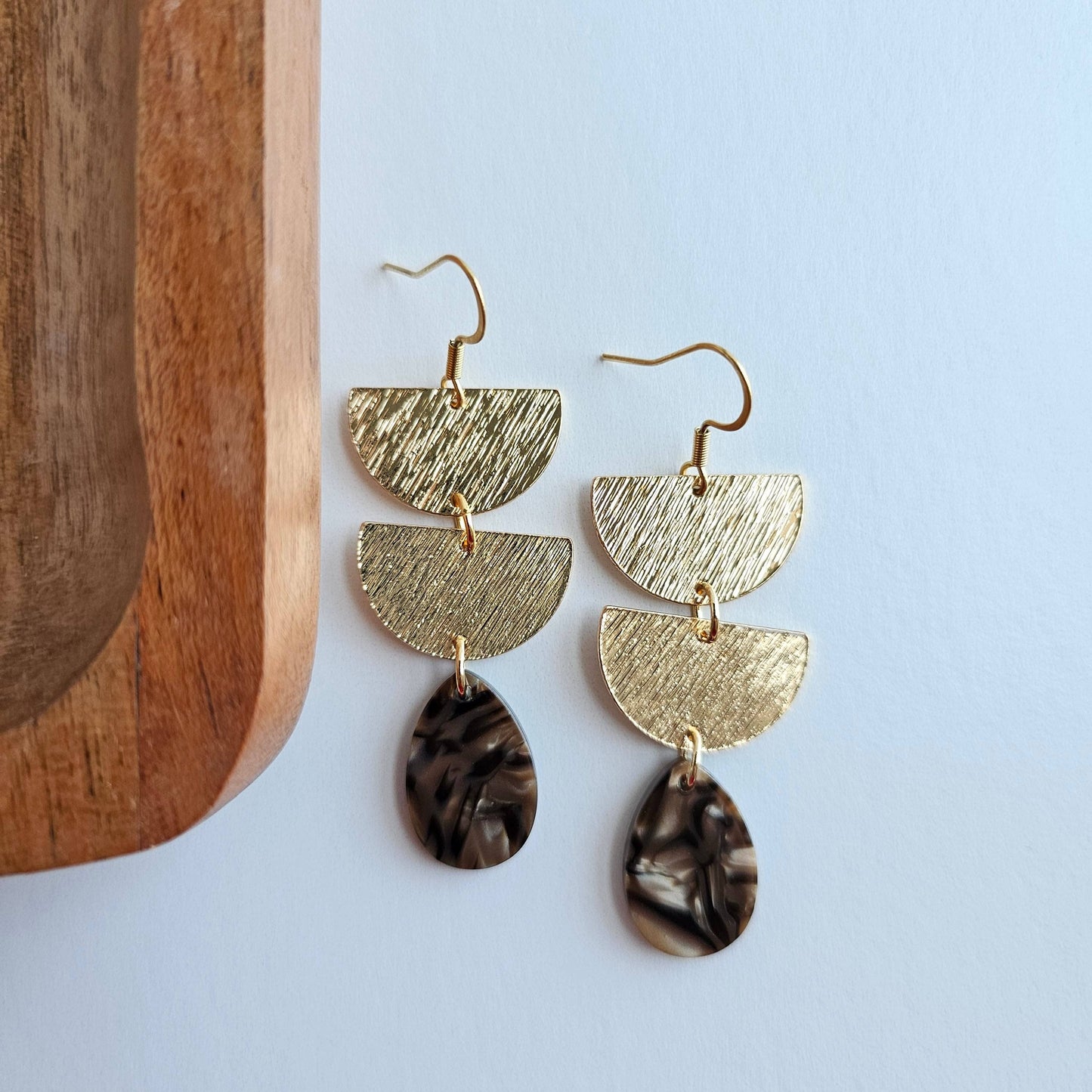 Aria Earrings - Brown Shimmer // Fall, Jewelry, Gifts