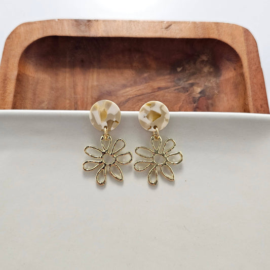 Lily Earrings - Daffodil // Spring, Summer, Flower