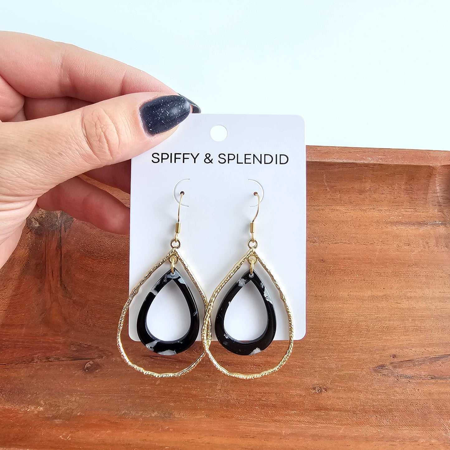 Savannah Earrings - Onyx Black // Fall, Jewelry, Gifts