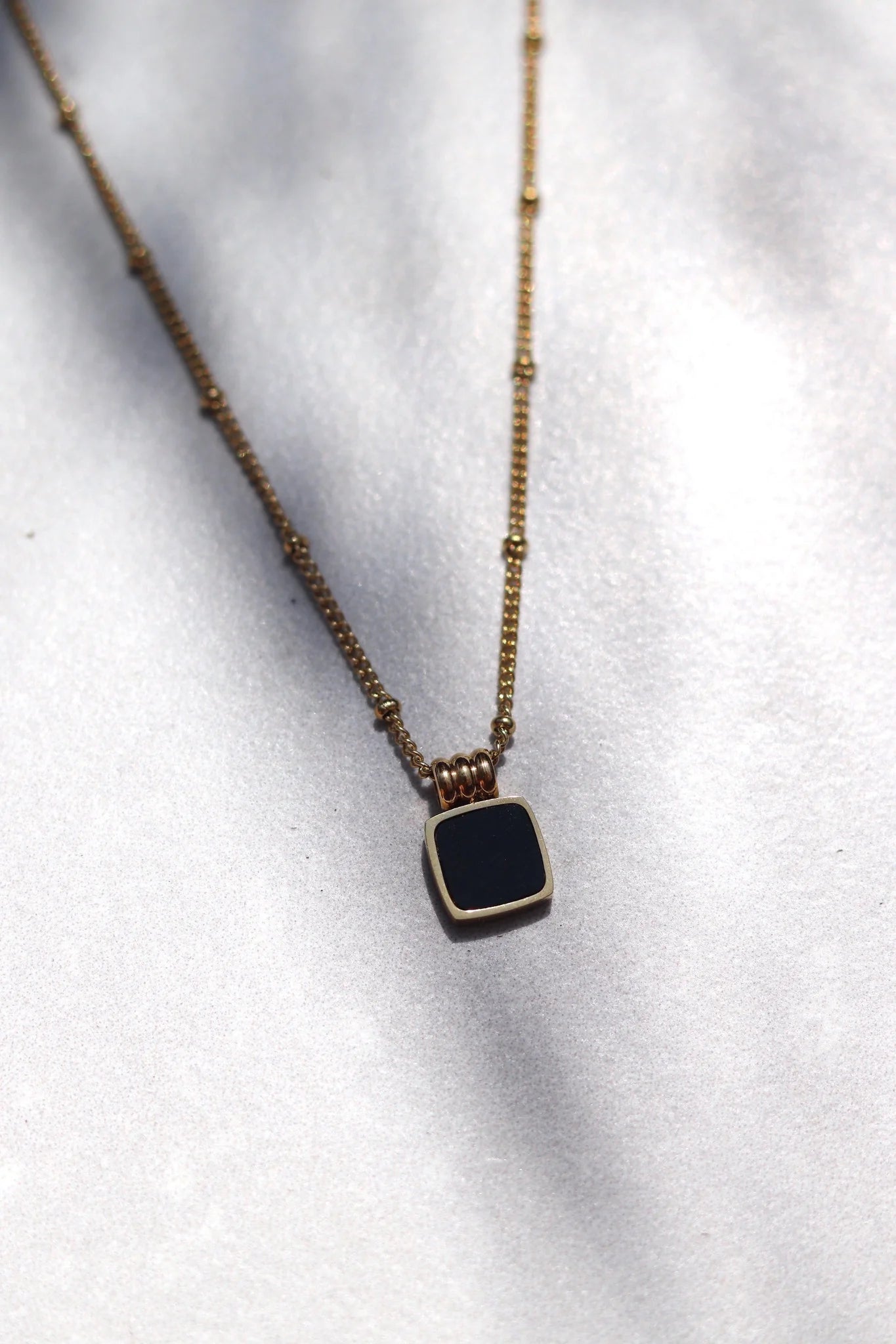 Dee Necklace