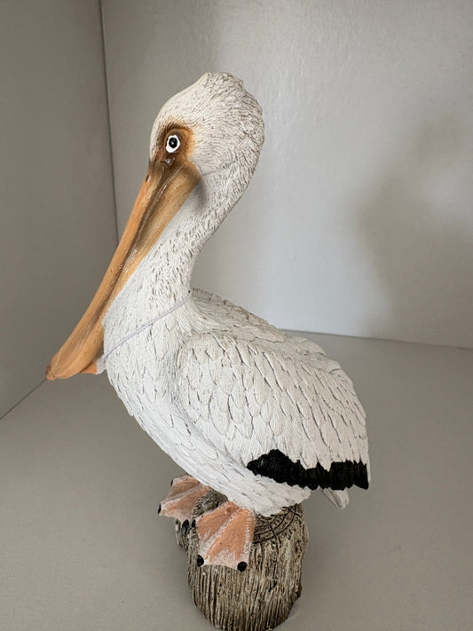 6 1/2 polyresin pelican