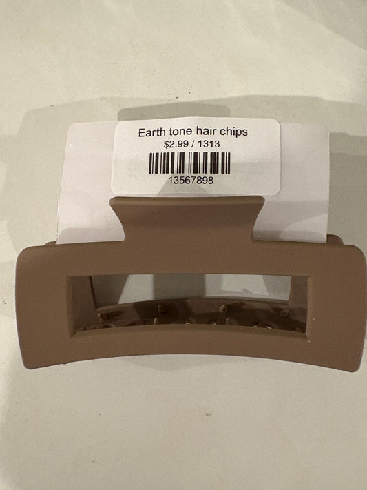 Earth tone hair chips