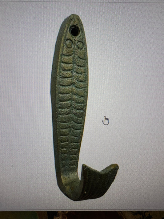 5 Inch Fish Hook Verdigras