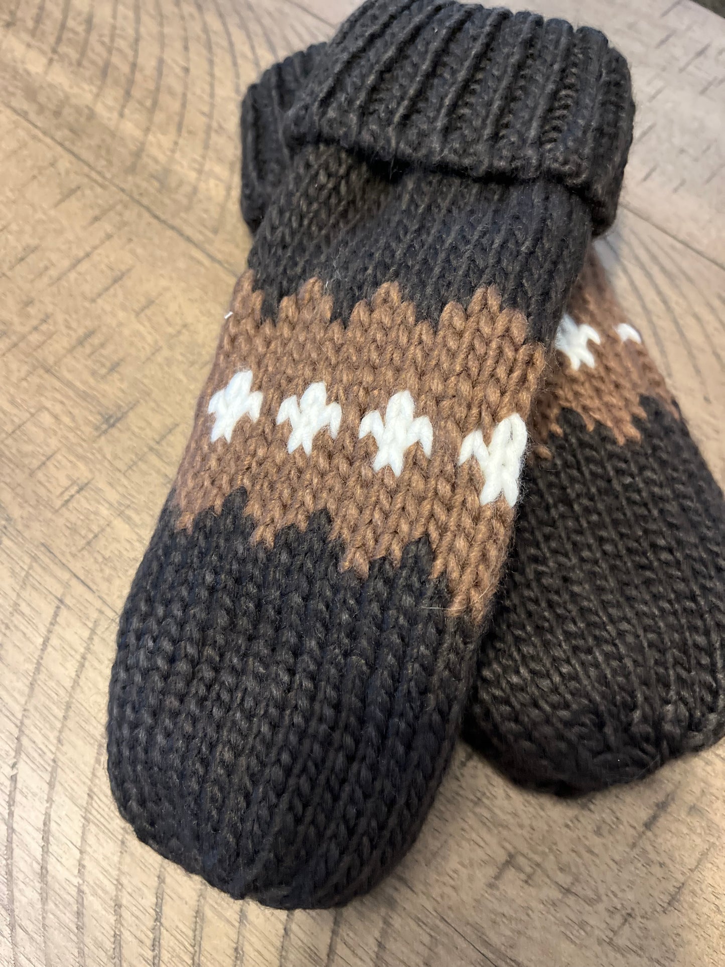 Dark Brown Pattern Mittens