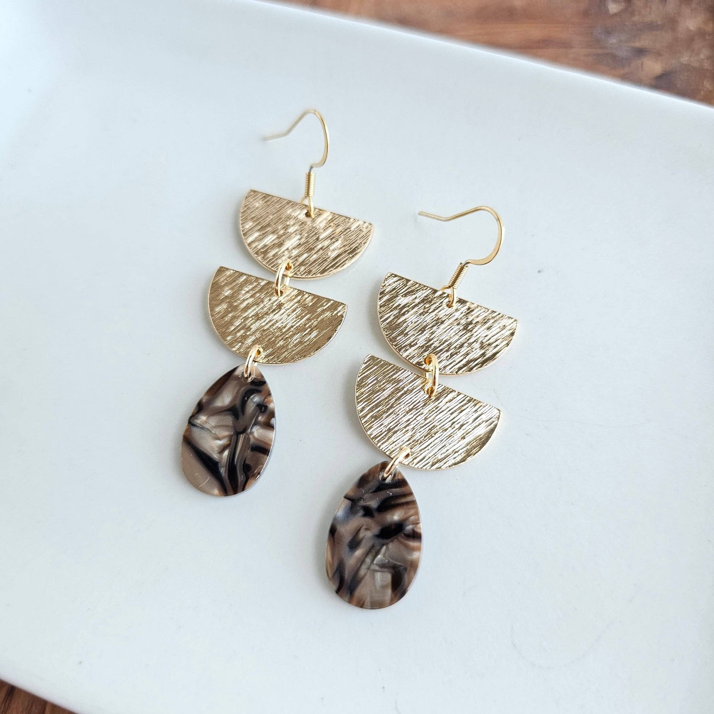 Aria Earrings - Brown Shimmer // Fall, Jewelry, Gifts