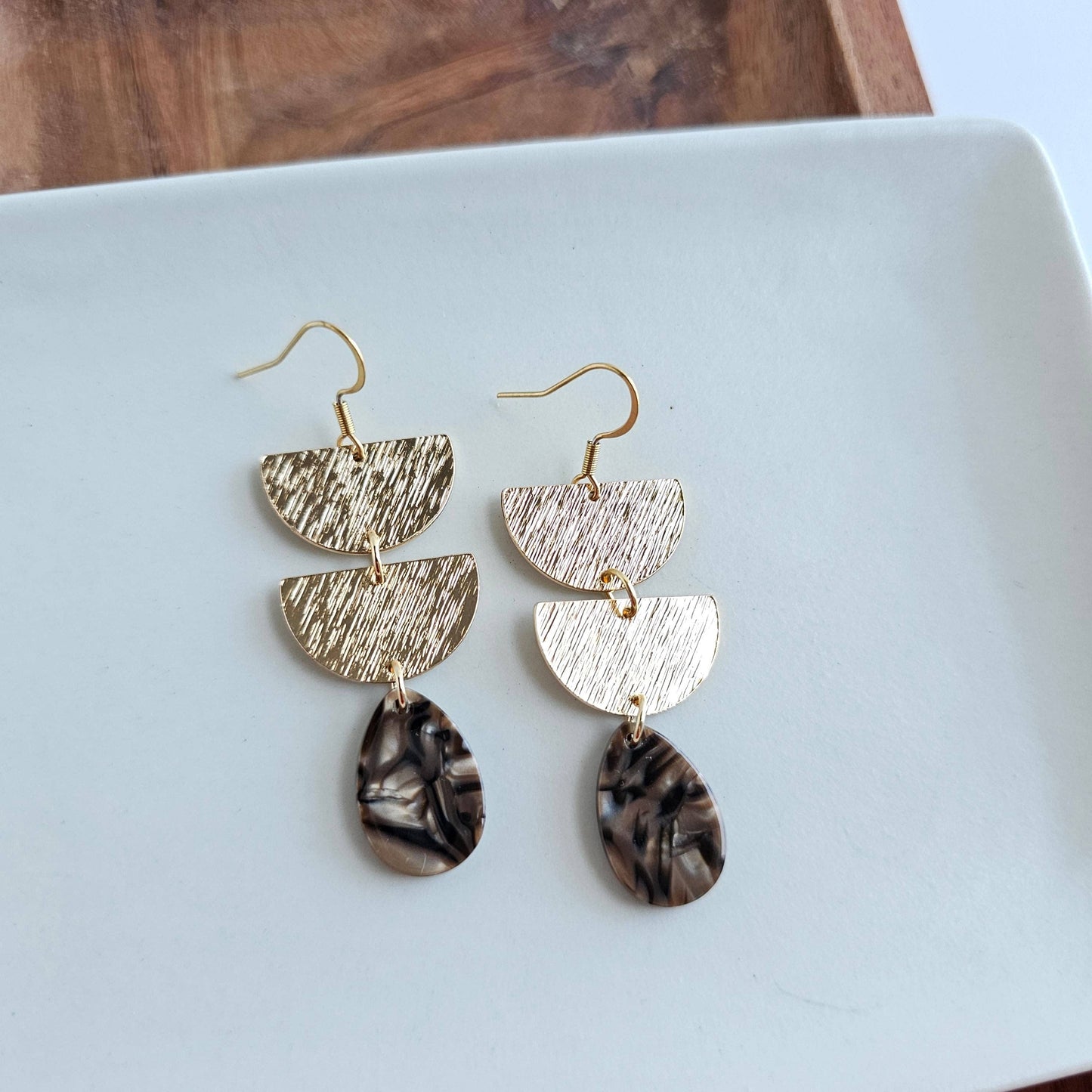 Aria Earrings - Brown Shimmer // Fall, Jewelry, Gifts